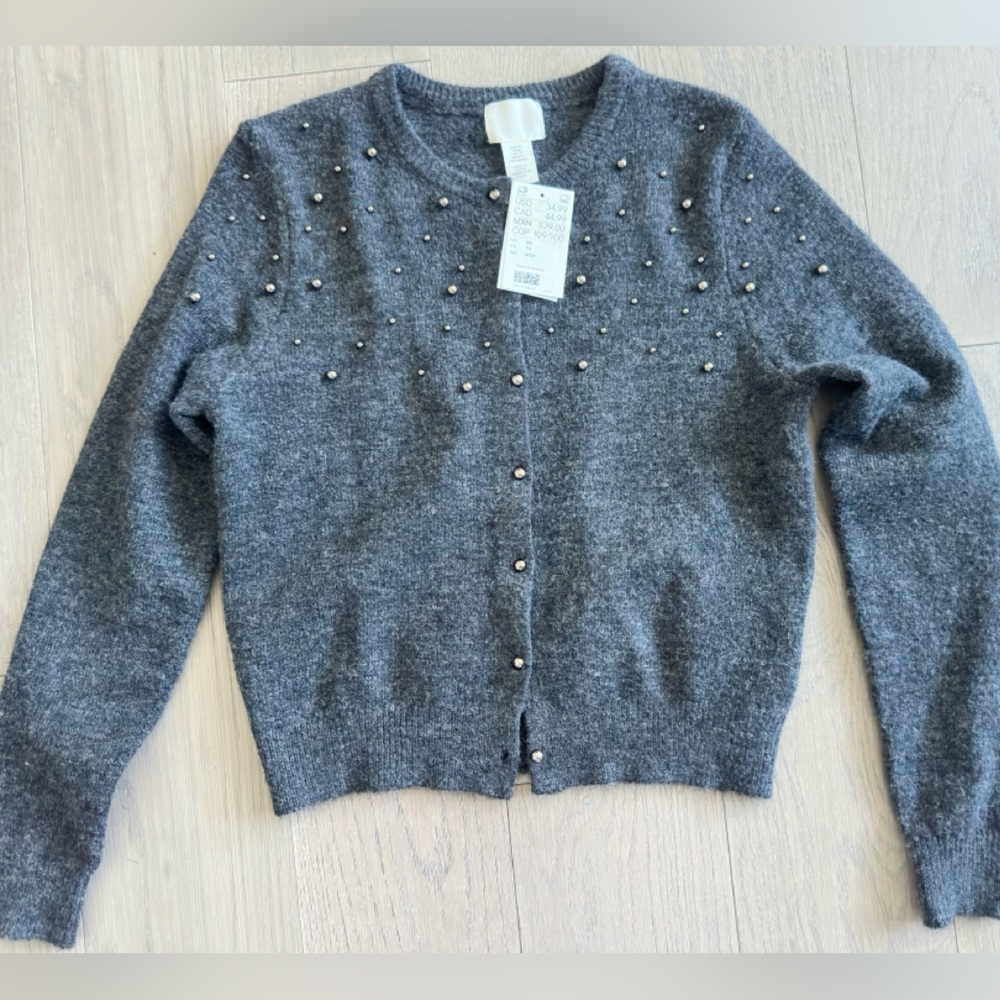 BNWT H&M Charcoal/ Dark Gray Sweater with Pearl Beaded Details